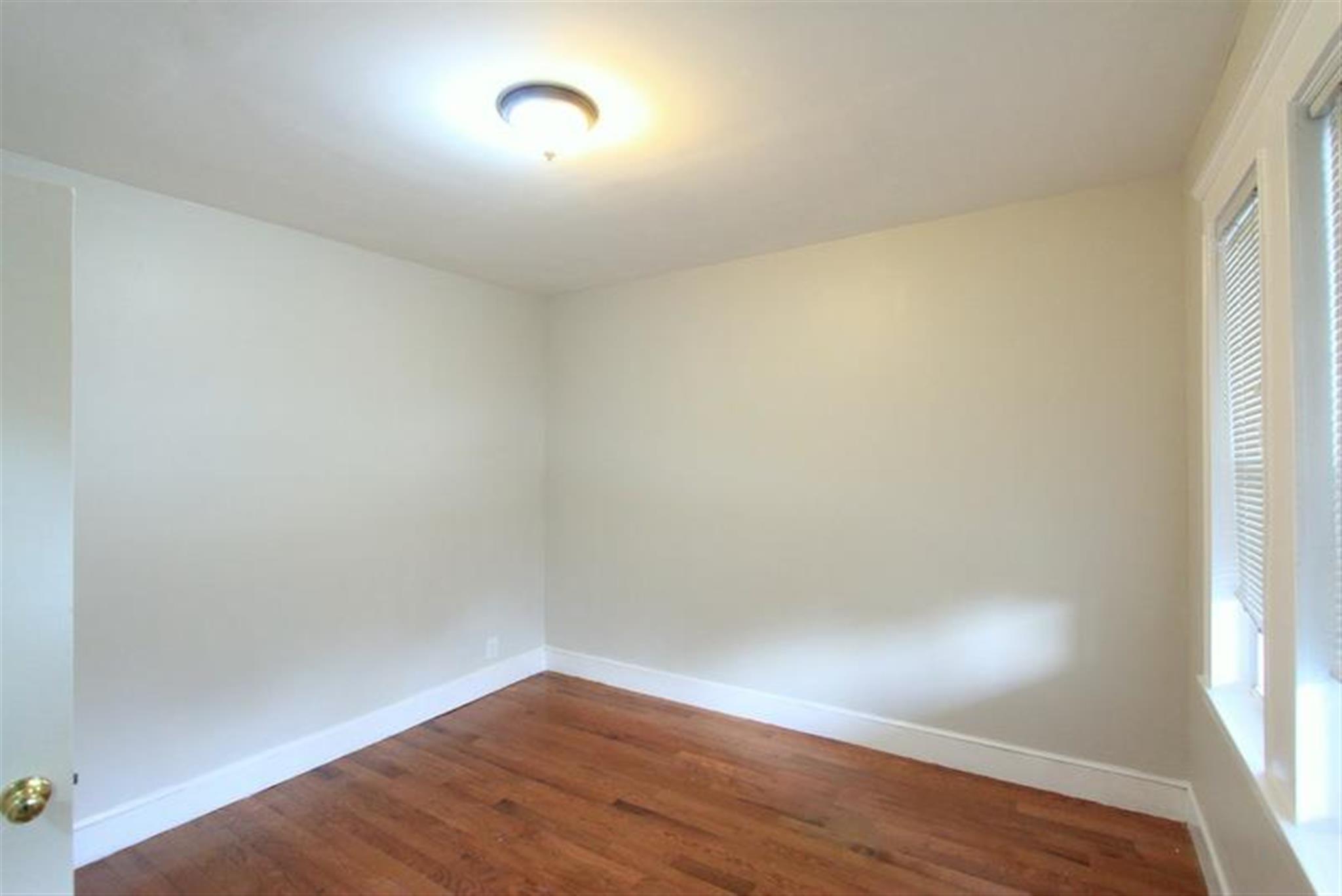 3 bed, 1 bath apartment for rent at 121 Yale St Unit 1, Medford — photo 14 of 17