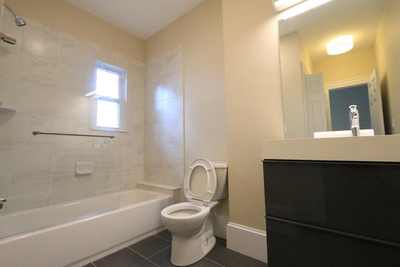 18 Chandler St, Tufts