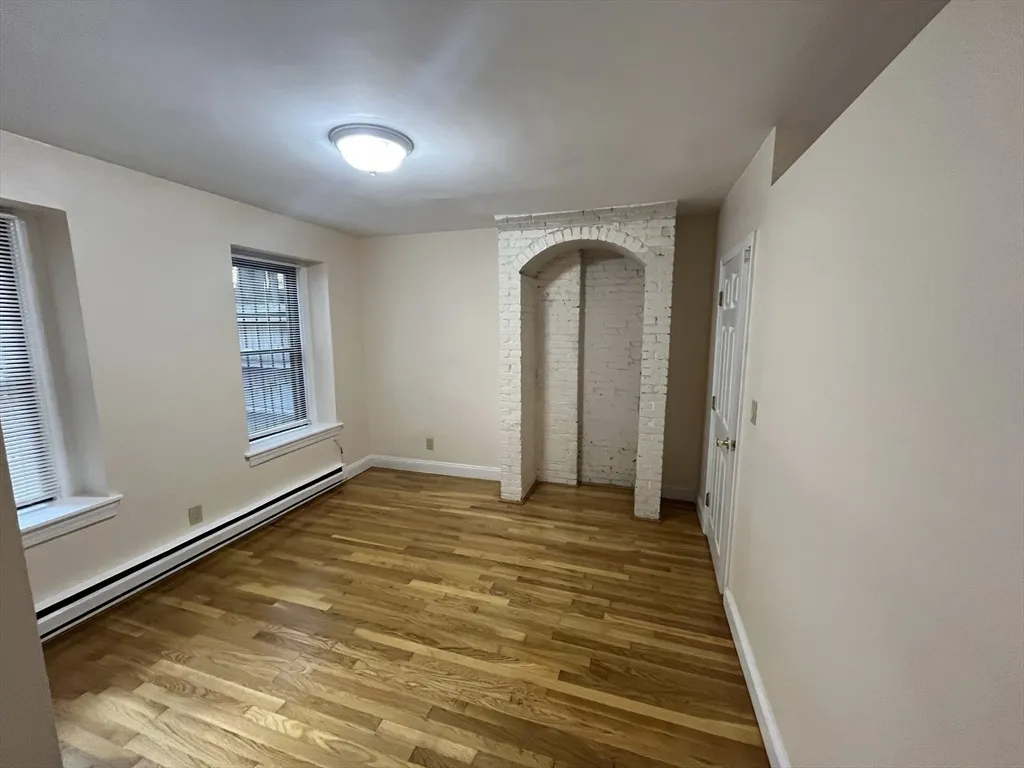 414 Massachusetts Ave, South End