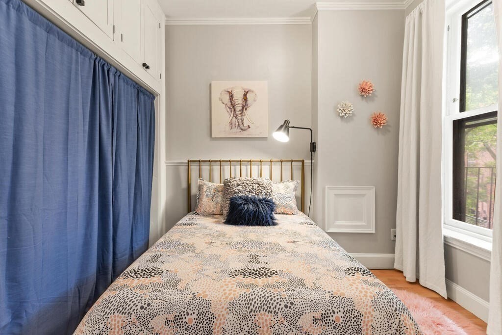 473 Beacon St, Back Bay