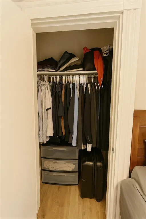 16 Linley, South Boston