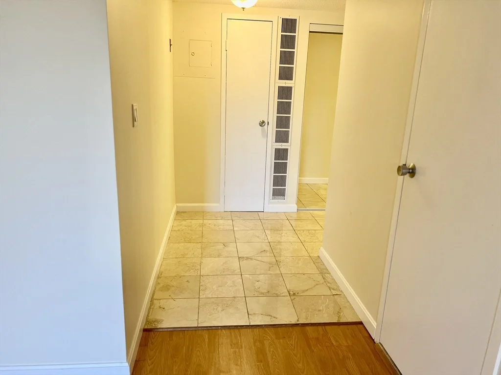 404 Paradise Rd, Swampscott