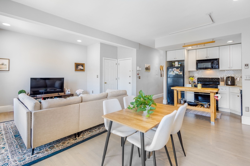 762 Tremont St, South End