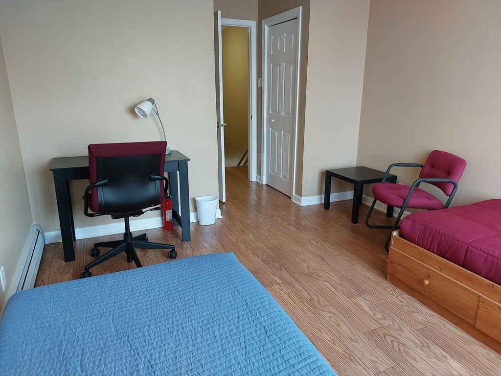 31 Tapley Ave, Revere