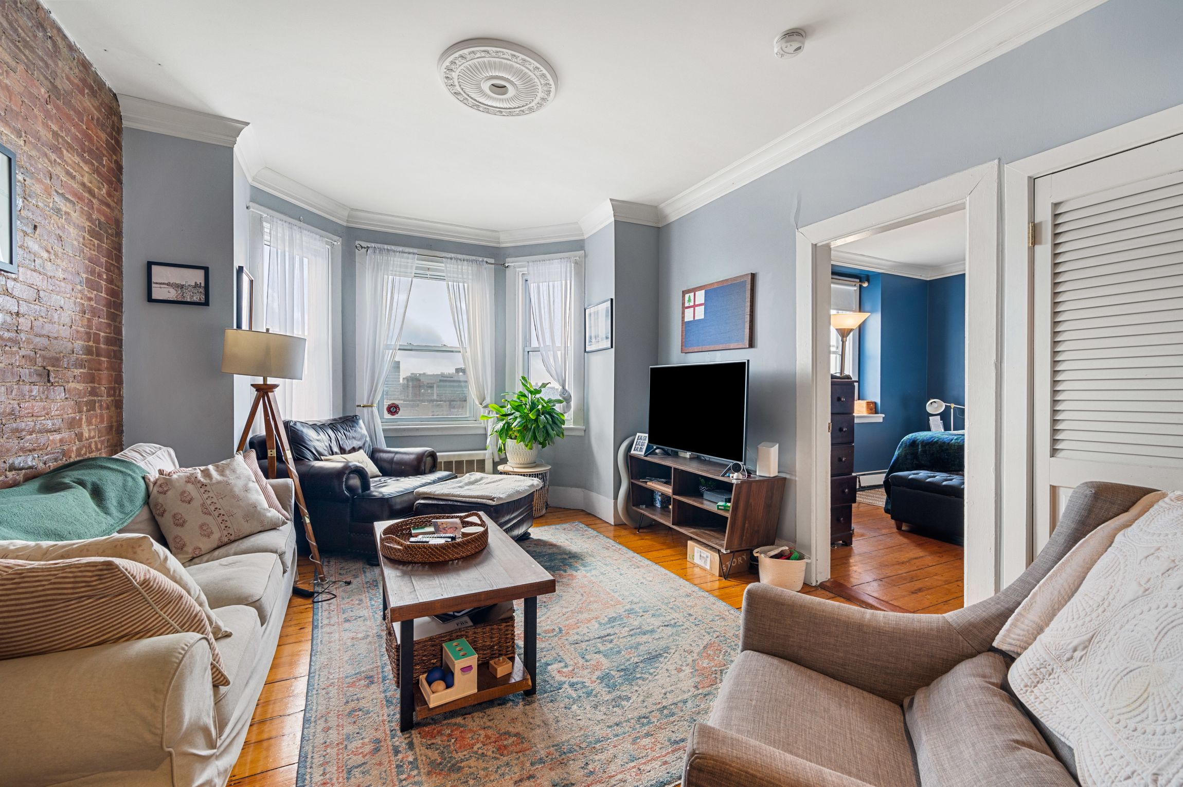 2 bed, 1 bath apartment for rent at 2 Pearl St Unit 14, Charlestown — photo 5 of 20