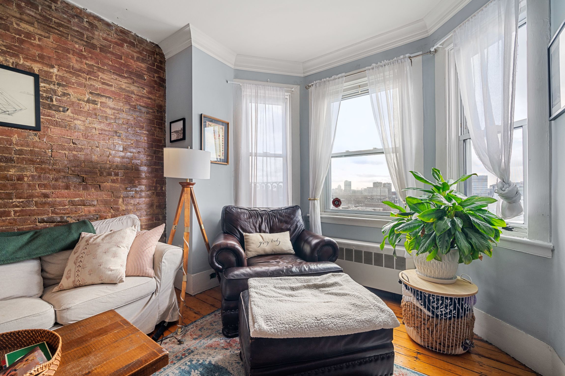 2 bed, 1 bath apartment for rent at 2 Pearl St Unit 14, Charlestown — photo 7 of 20