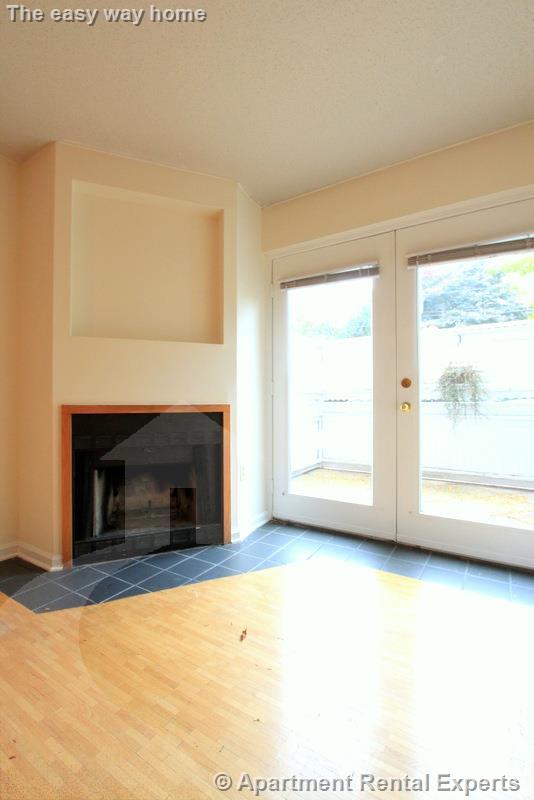 345 Franklin St, Central Square