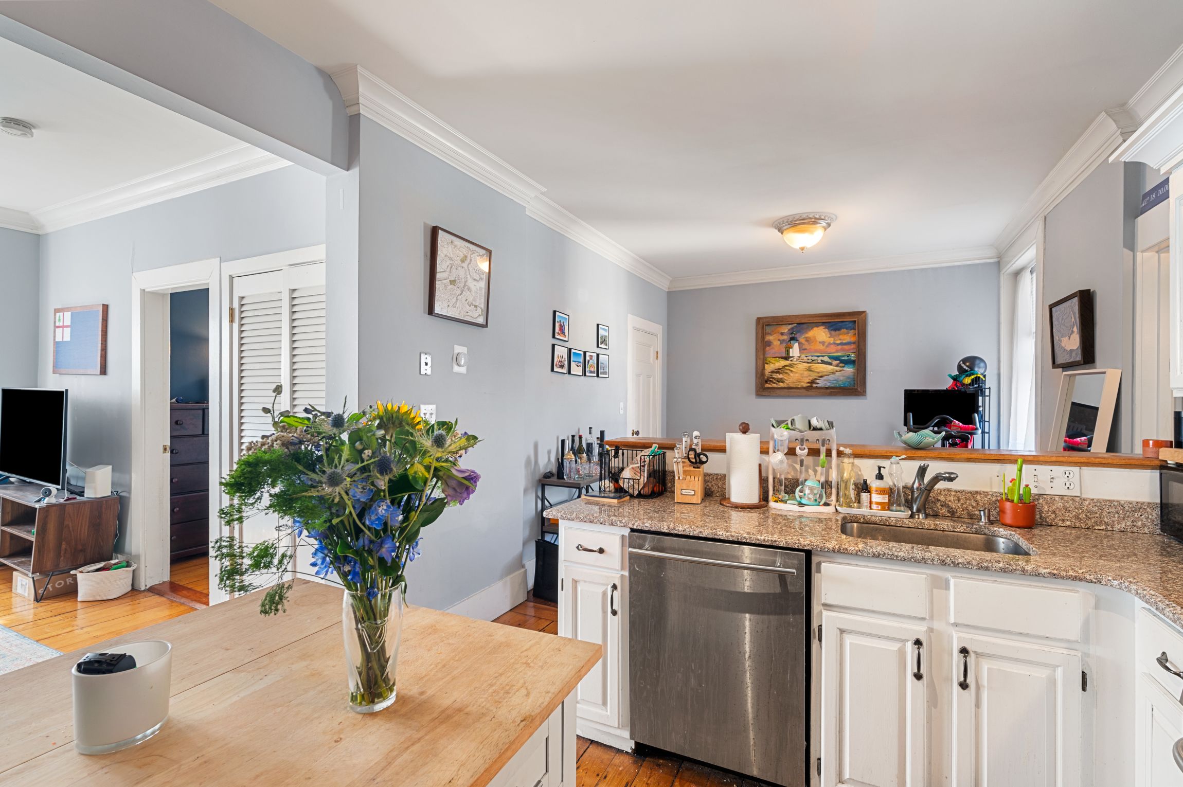 2 bed, 1 bath apartment for rent at 2 Pearl St Unit 14, Charlestown — photo 12 of 20