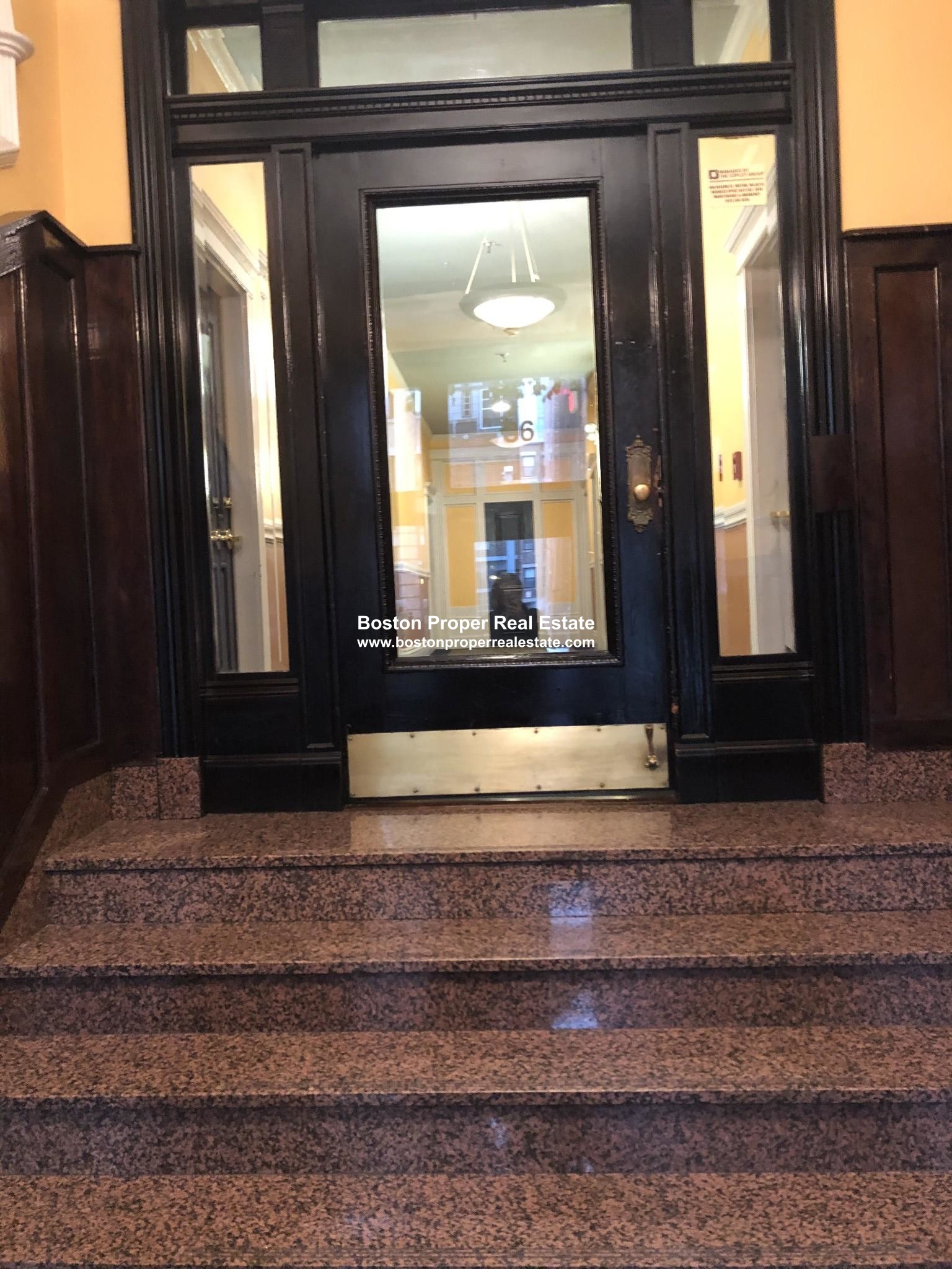 36 Queensberry St, Fenway