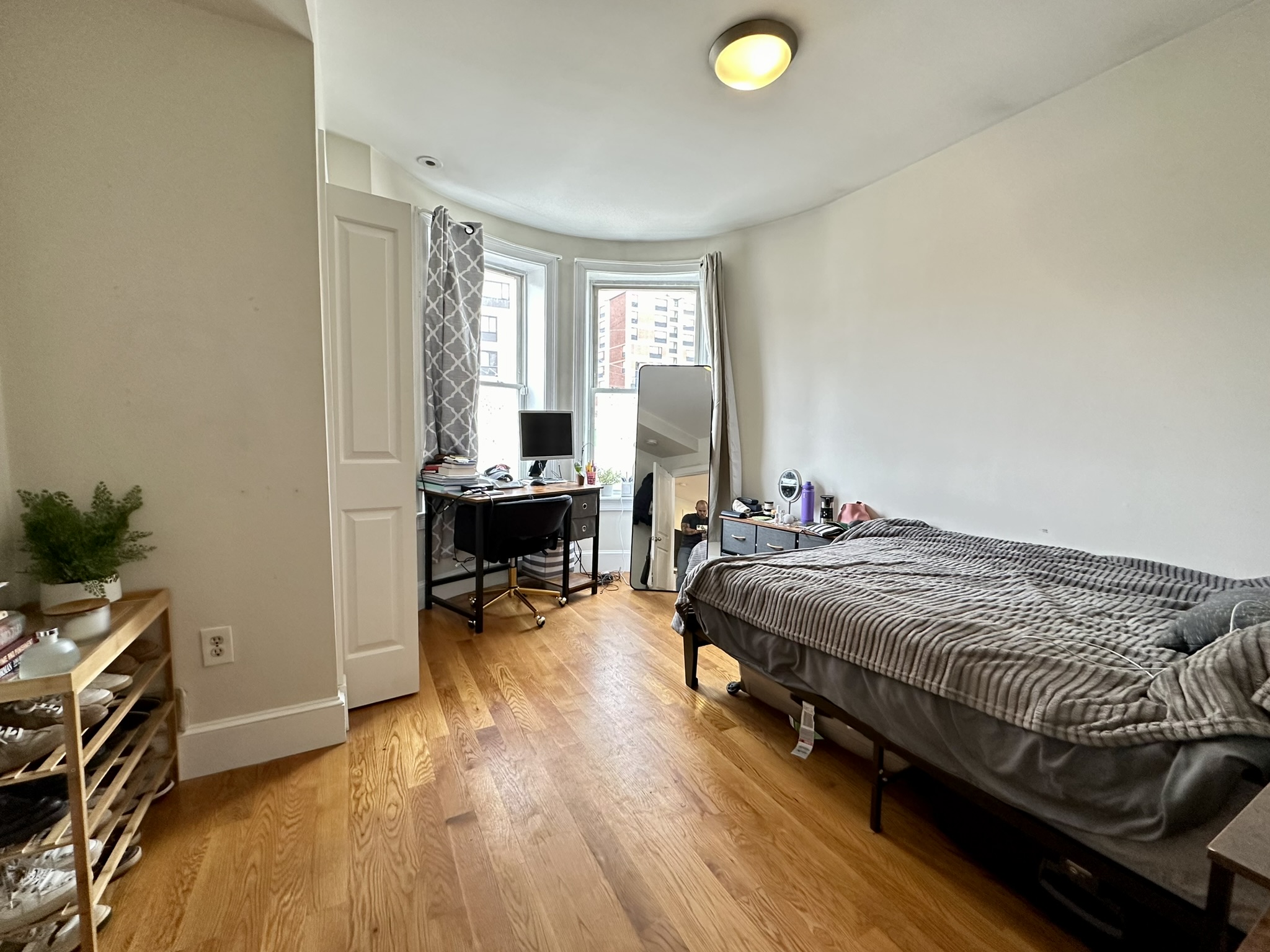 836 Huntington Ave, Mission Hill