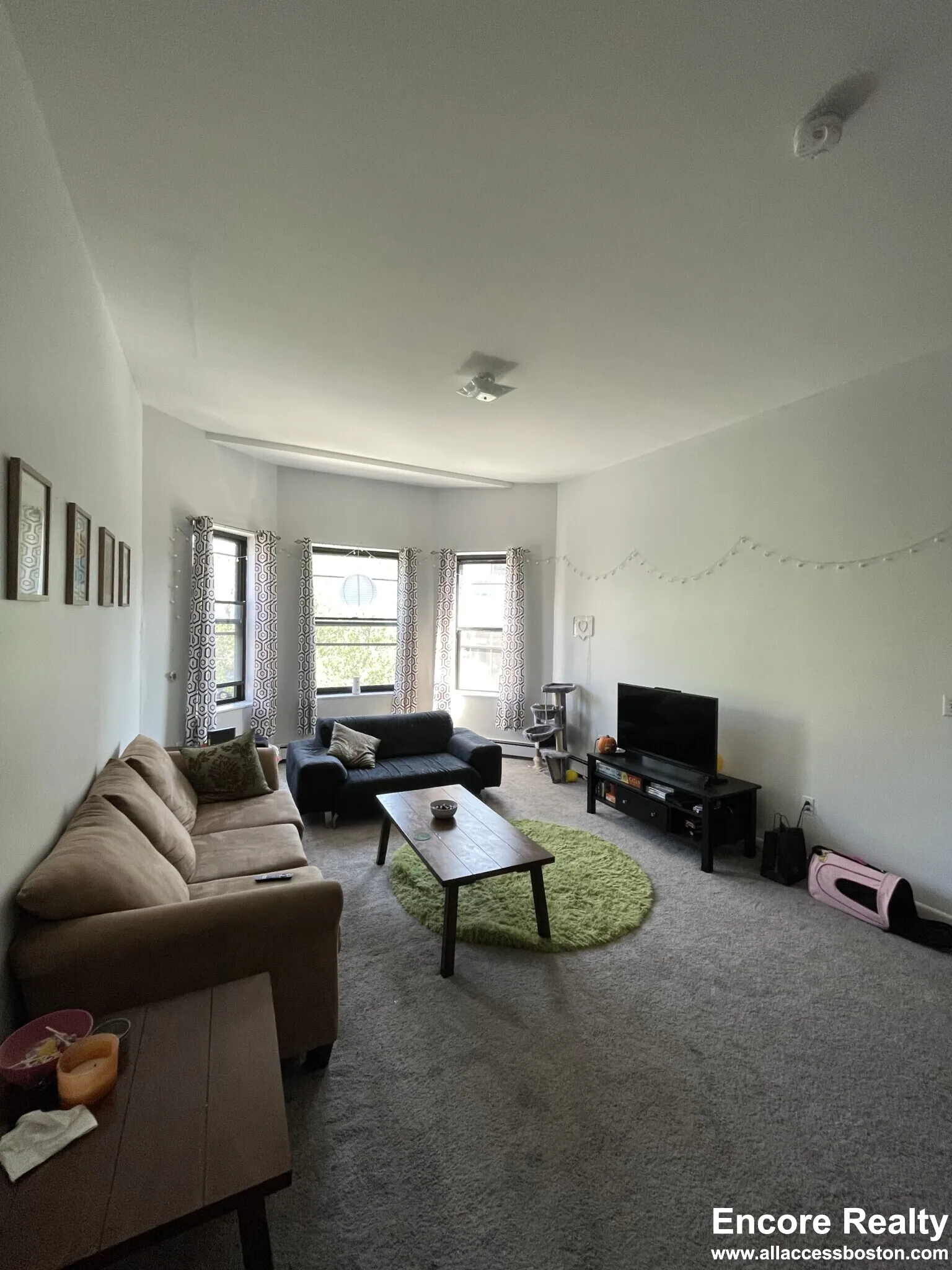 15 Stearns Rd, Coolidge Corner