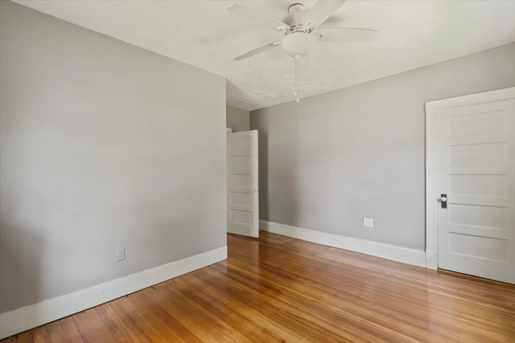 254 N Elm St U1, West Bridgewater