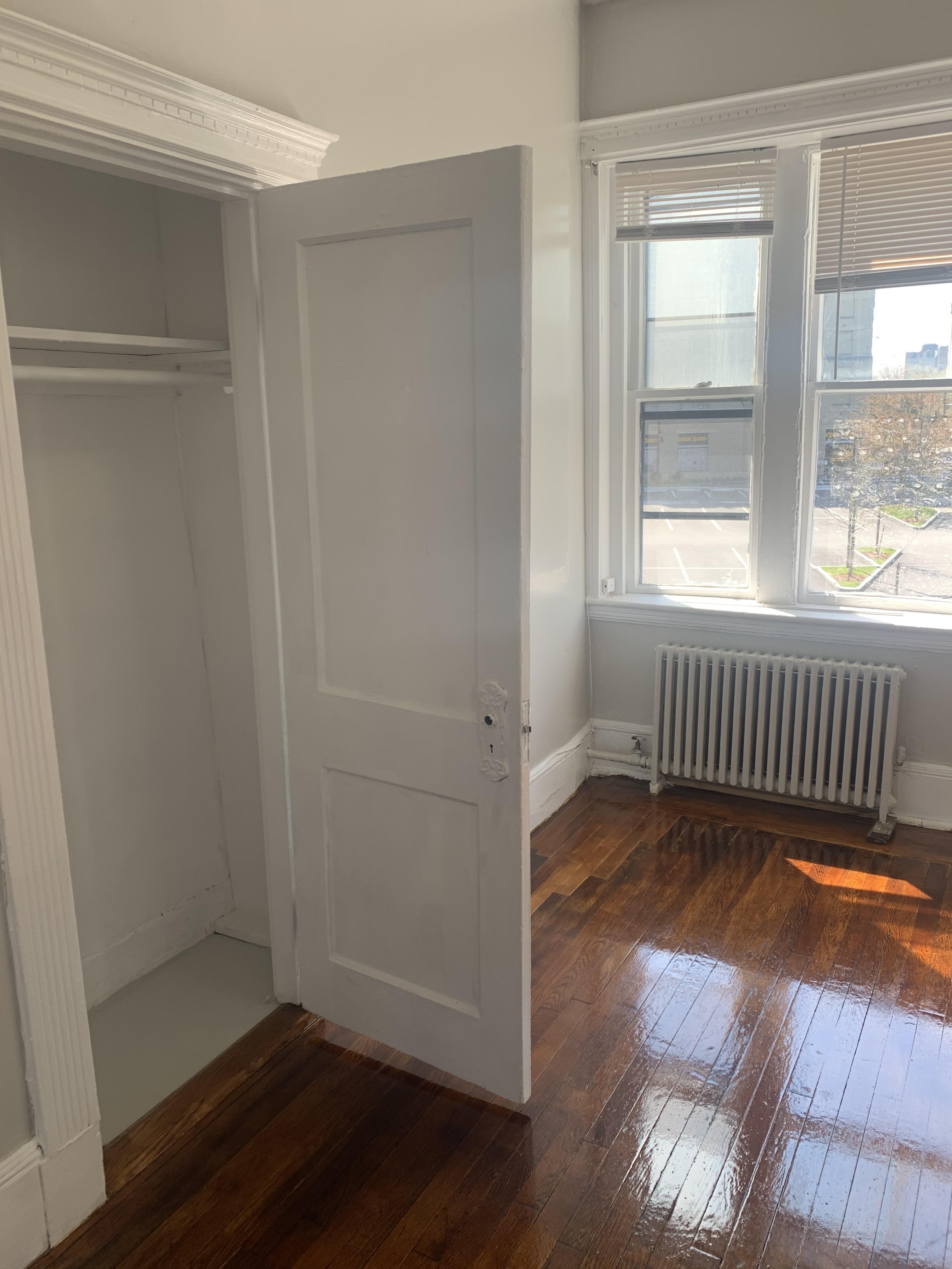 2 bed, 1 bath apartment for rent at 449 Park Dr Unit 2C, Fenway — photo 4 of 22