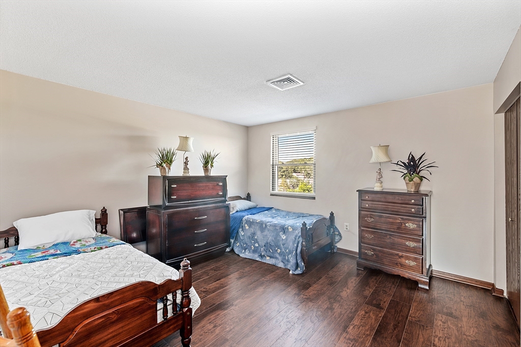 38 Rocky Nook, Malden