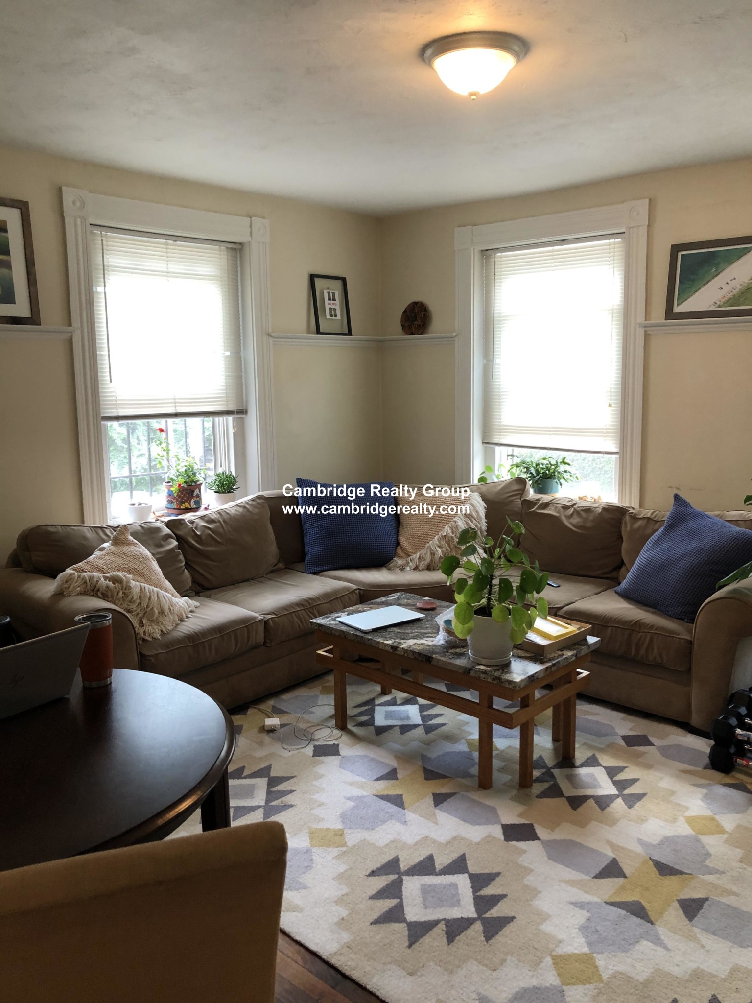 41 Crescent St, Medford Street / The Neck