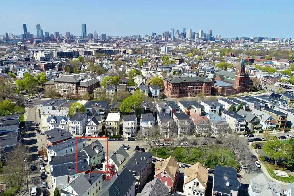 34 Edison Green, Dorchester