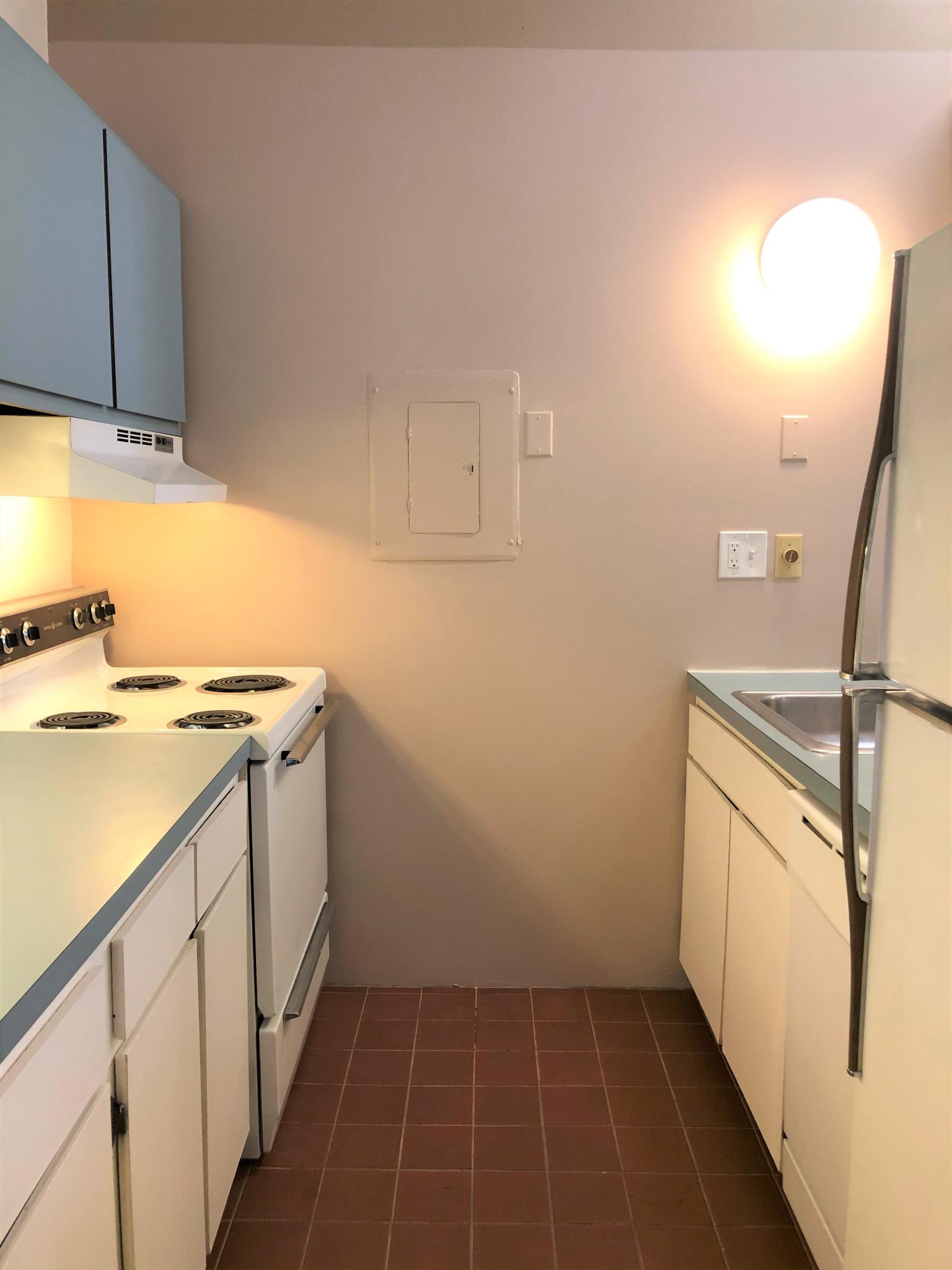 1 bed, 1 bath apartment for rent at 10 Thacher Unit 104, North End — photo 4 of 16