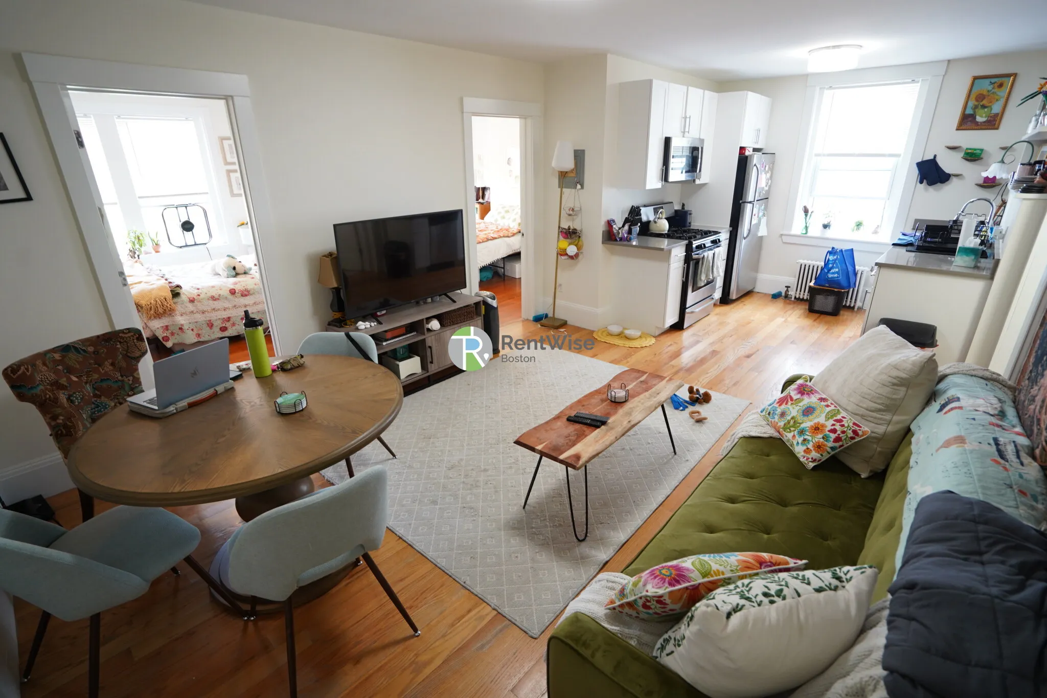 83 Harvard St, Central Village