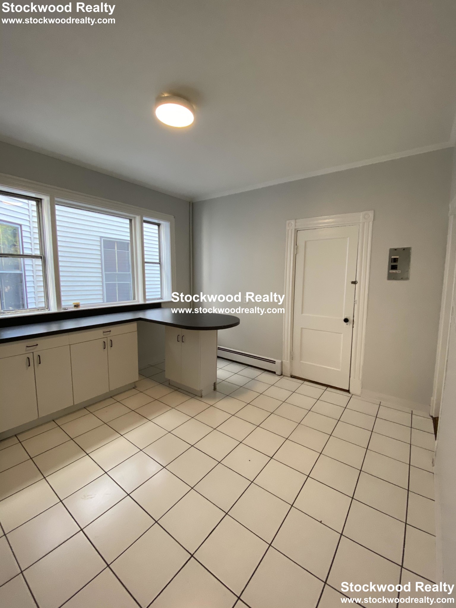 4 bed, 1 bath apartment for rent at 632 Dorchester Ave Unit 2, South Boston — photo 23 of 30