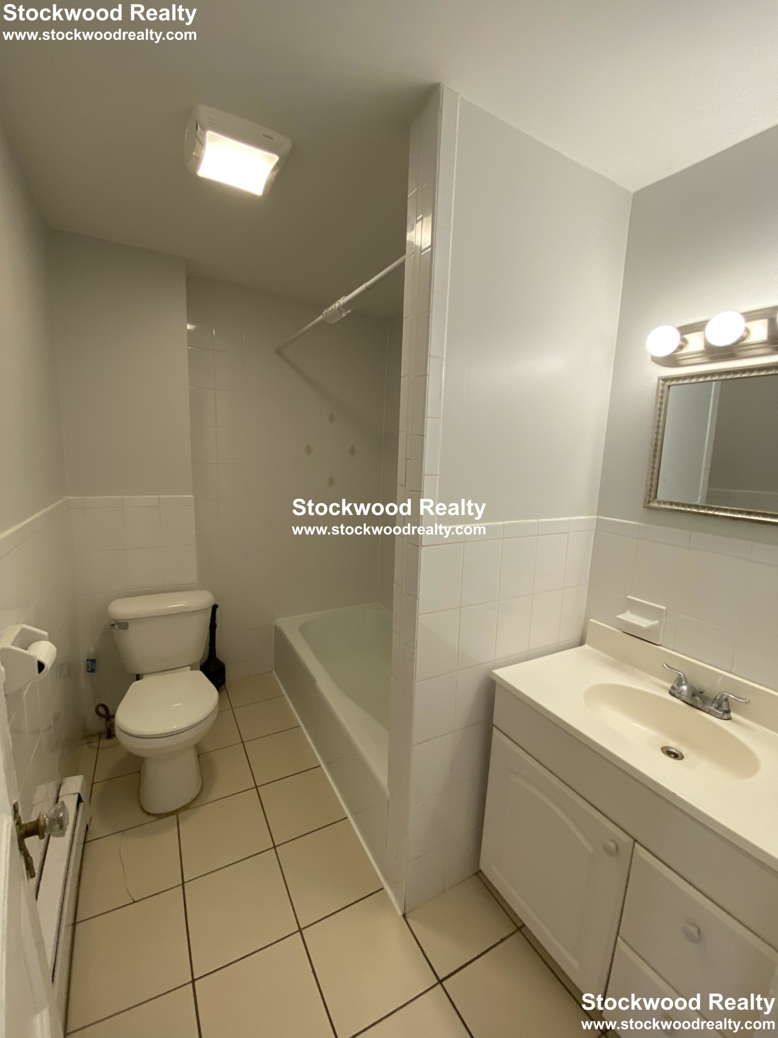 4 bed, 1 bath apartment for rent at 632 Dorchester Ave Unit 2, South Boston — photo 27 of 30