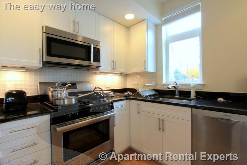 7 Cameron Ave, Davis Square