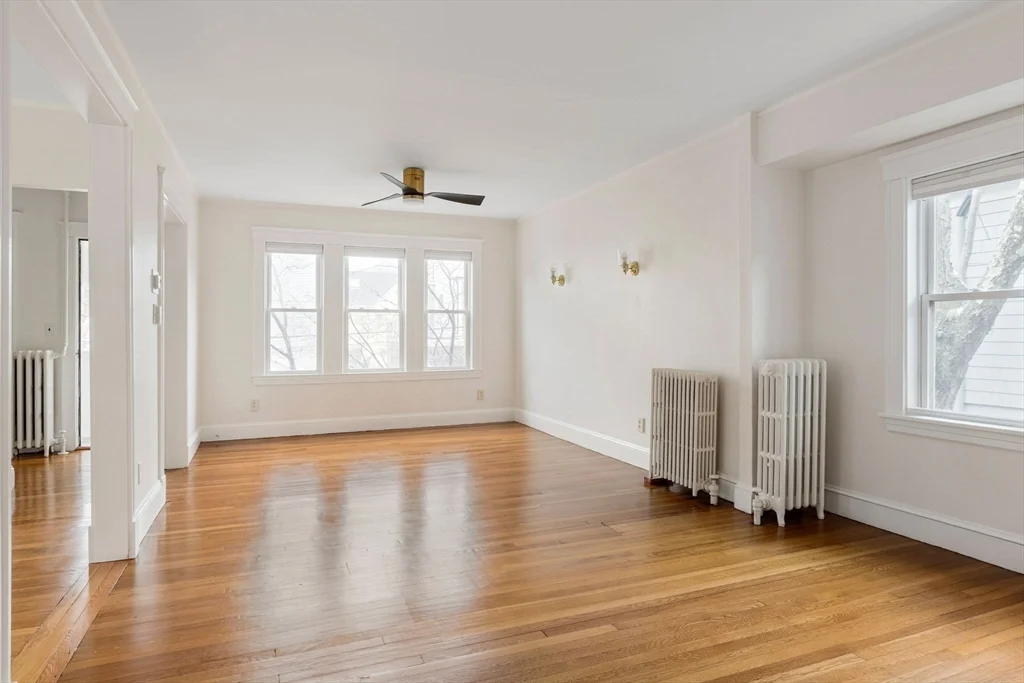 29 Sherman St, Neighborhood 9