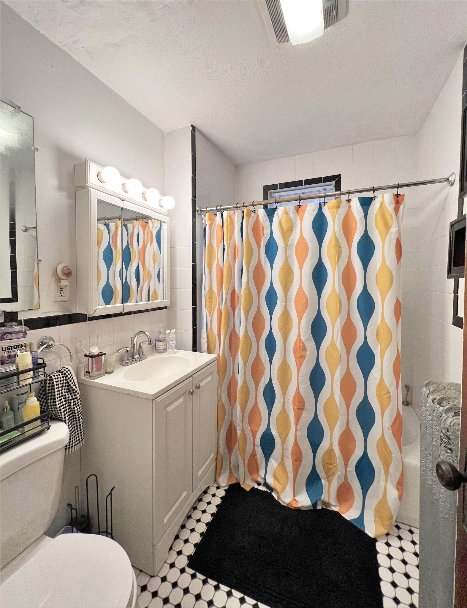 20 Moore St, Teele Square