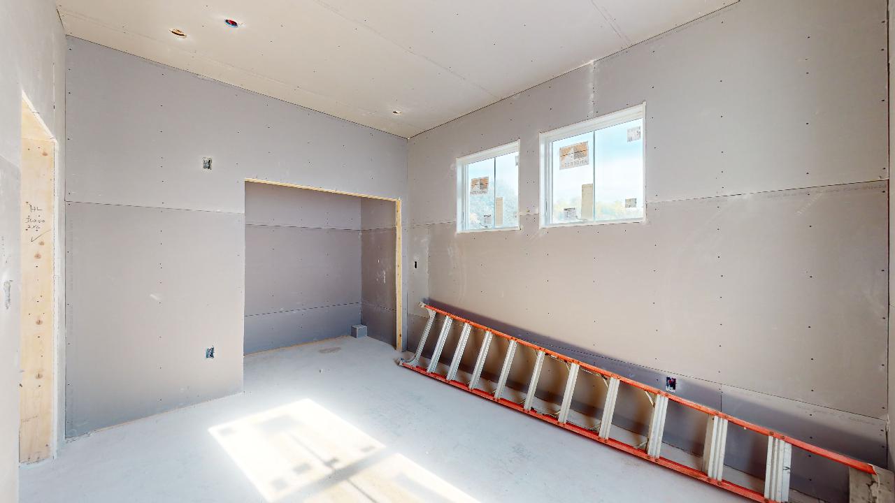 3 bed, 2 bath apartment for rent at 105 Hooker St Unit 3, Allston — photo 7 of 13