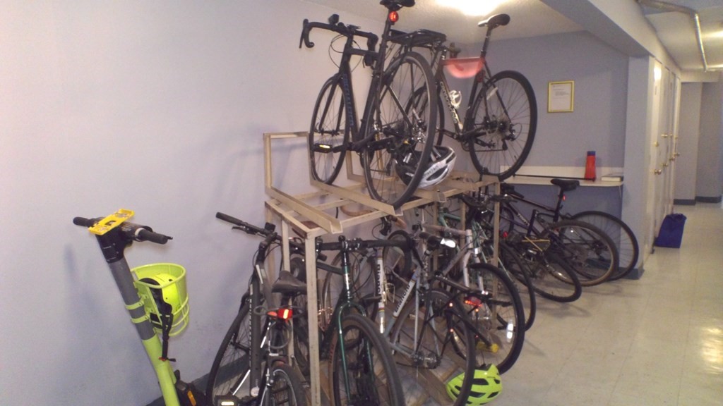 11 Follen St, Back Bay