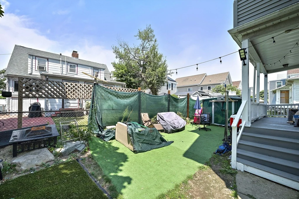 14 Stuart St, Everett