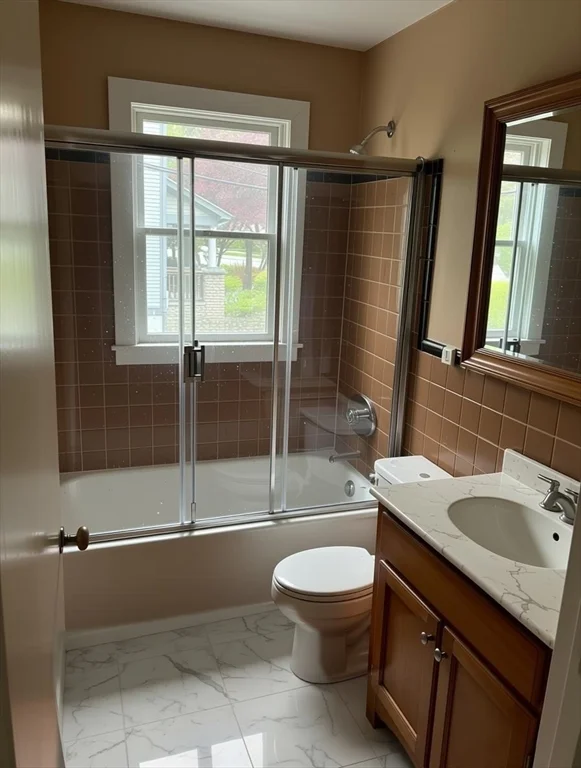71 Blake St, Newtonville
