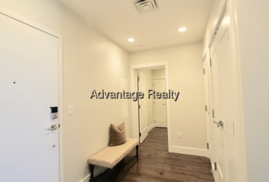 434 Mcgrath Highway, Prospect Hill