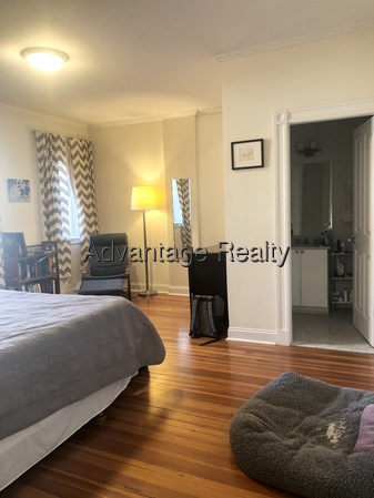 55 Magazine St, Cambridgeport