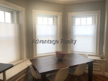 55 Magazine St, Cambridgeport