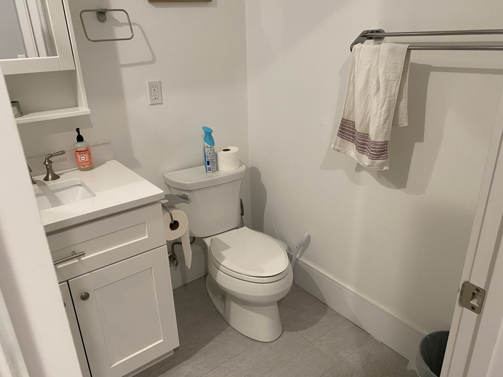 261 Washington St, Ward Two