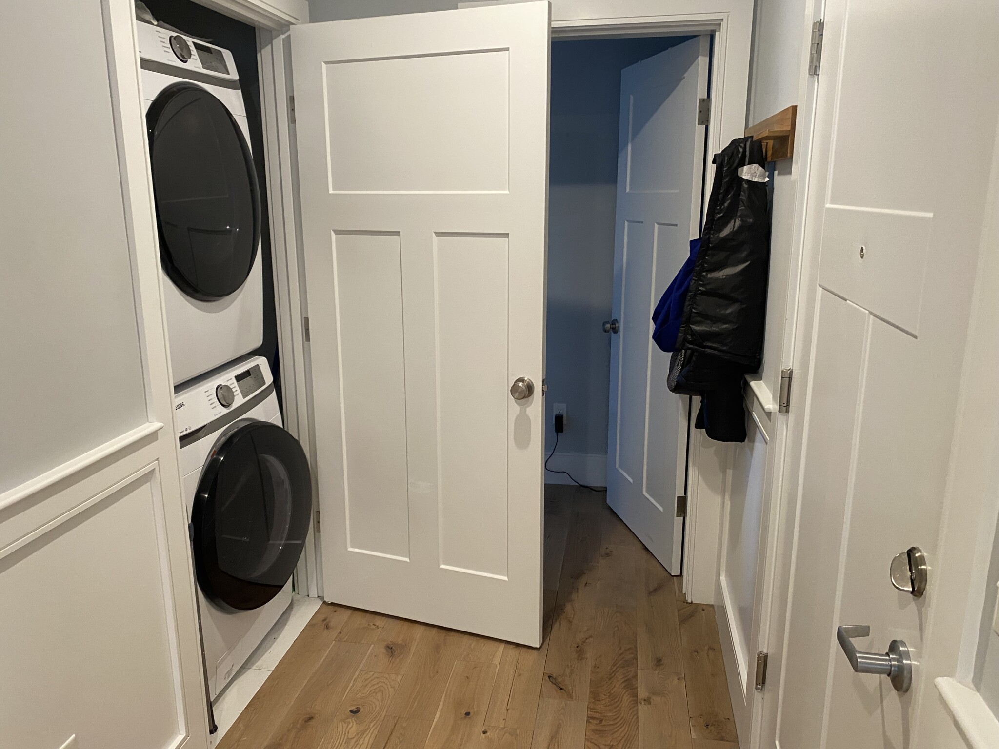 261 Washington St, Ward Two