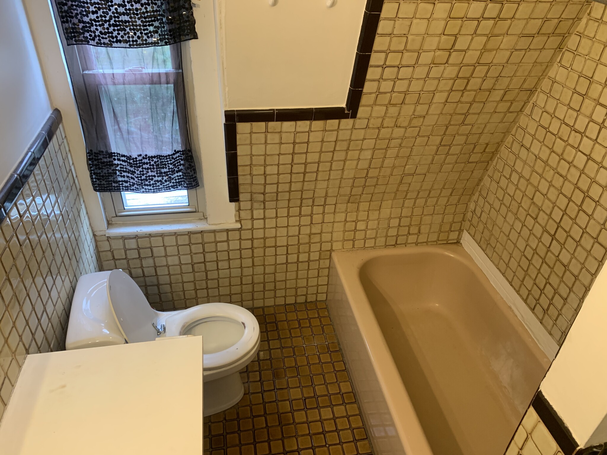 146 Allston St, Cambridgeport