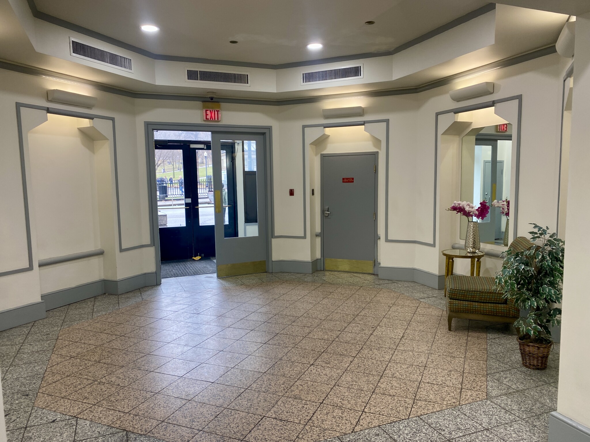 132 Tremont St, Downtown