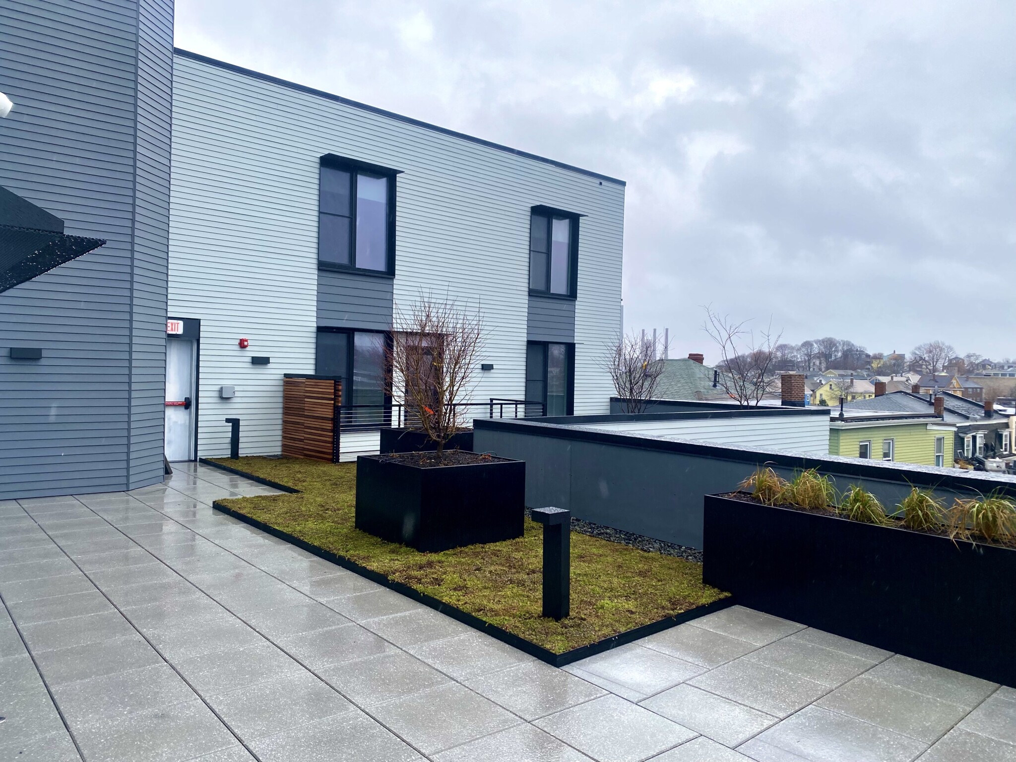 154 Broadway, East Somerville