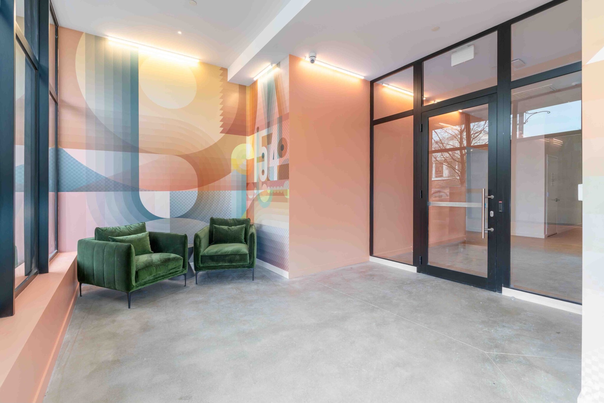 154 Broadway, East Somerville