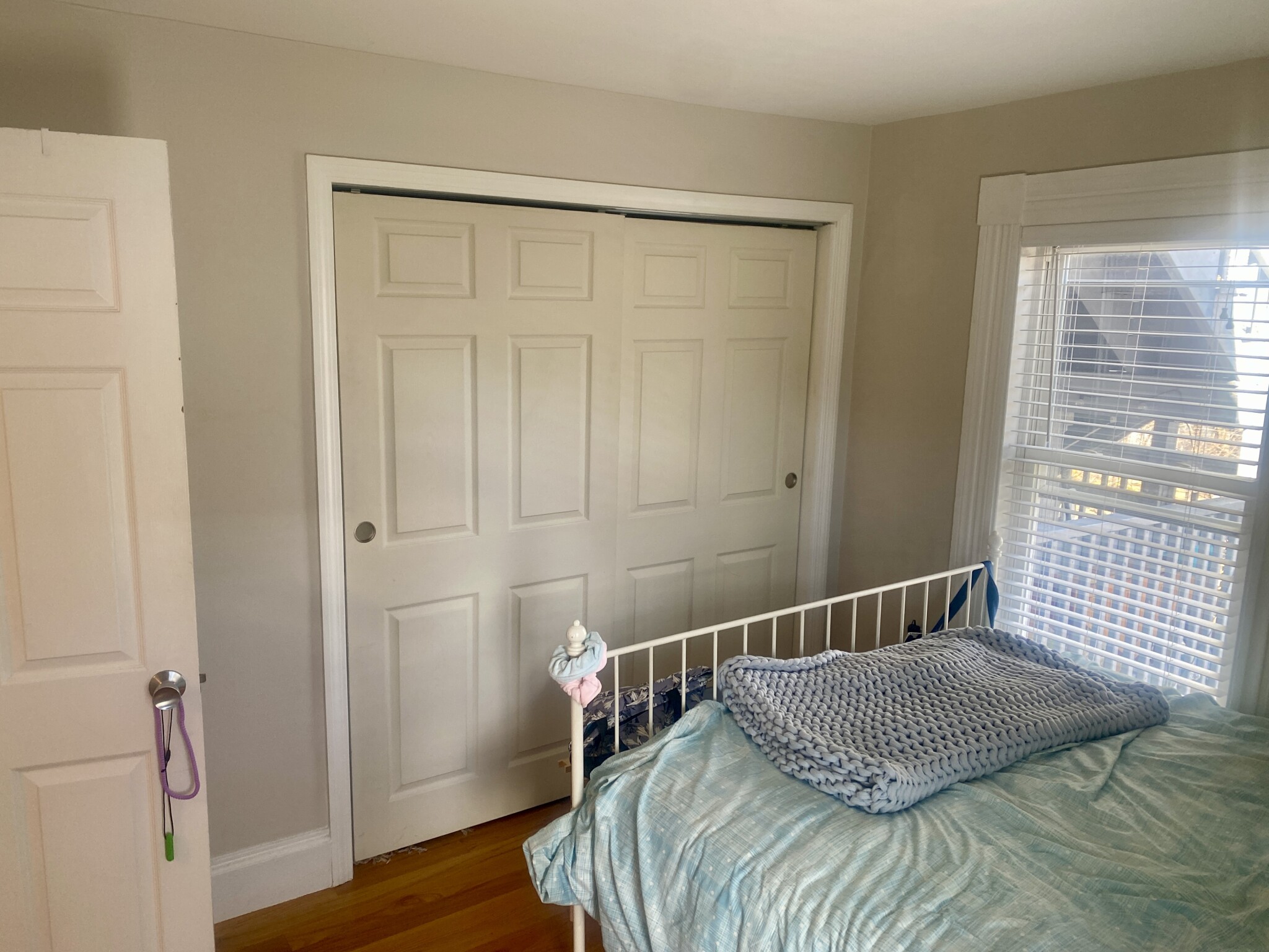 12 Alpine St, Powder House Square