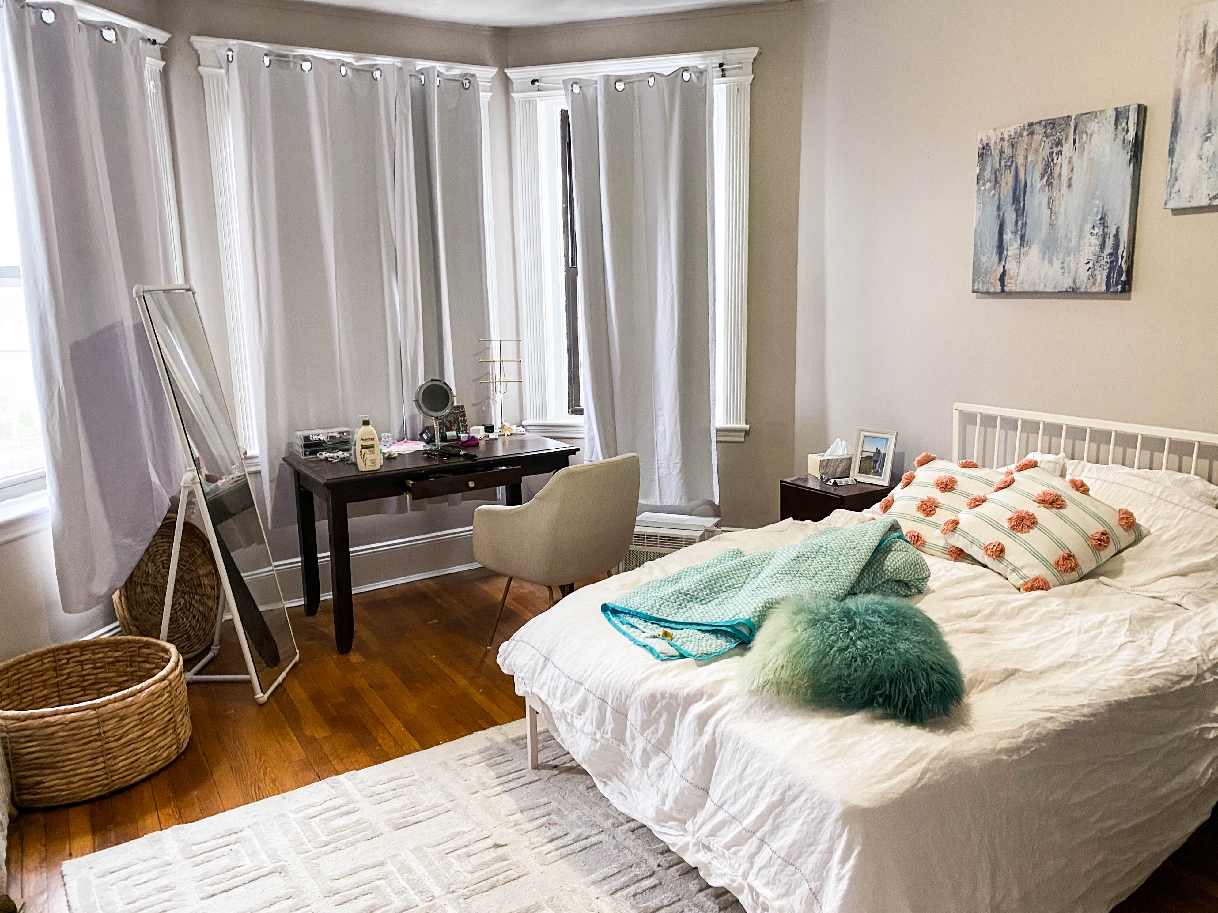 2 bed, 1 bath apartment for rent at 1056 Commonwealth Ave Unit 19, Allston — photo 7 of 8