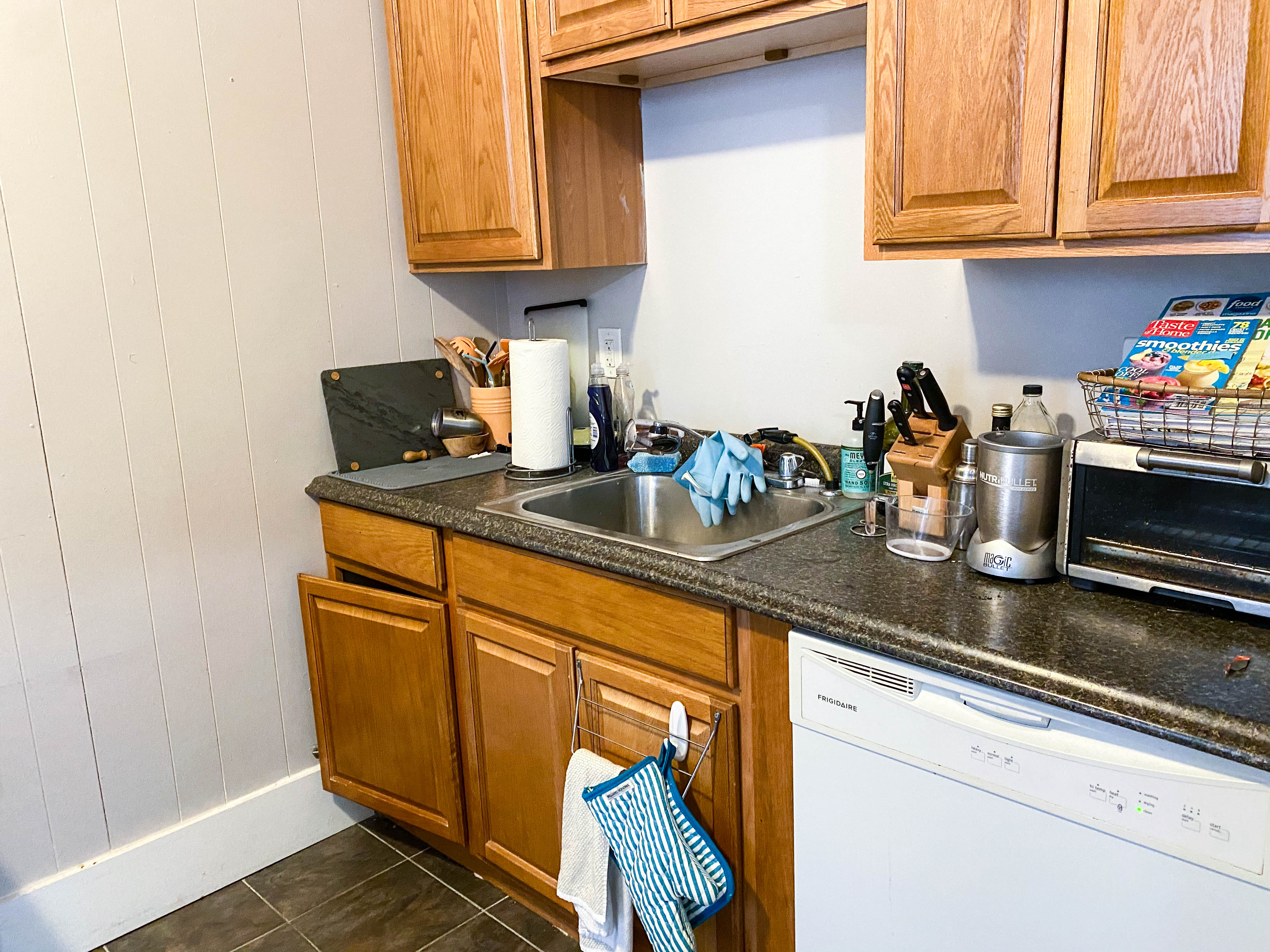2 bed, 1 bath apartment for rent at 1056 Commonwealth Ave Unit 19, Allston — photo 3 of 8