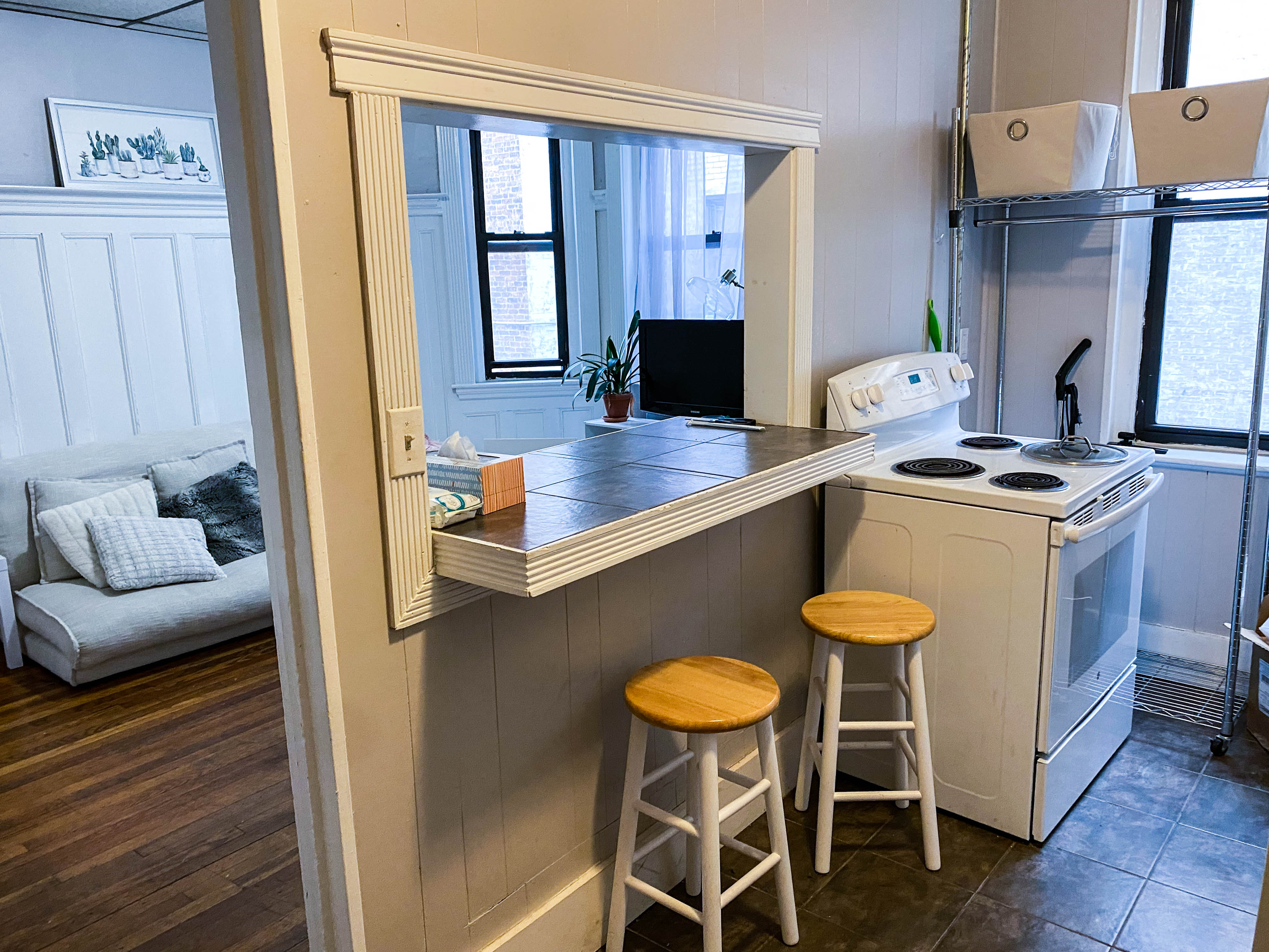 2 bed, 1 bath apartment for rent at 1056 Commonwealth Ave Unit 19, Allston — photo 4 of 8