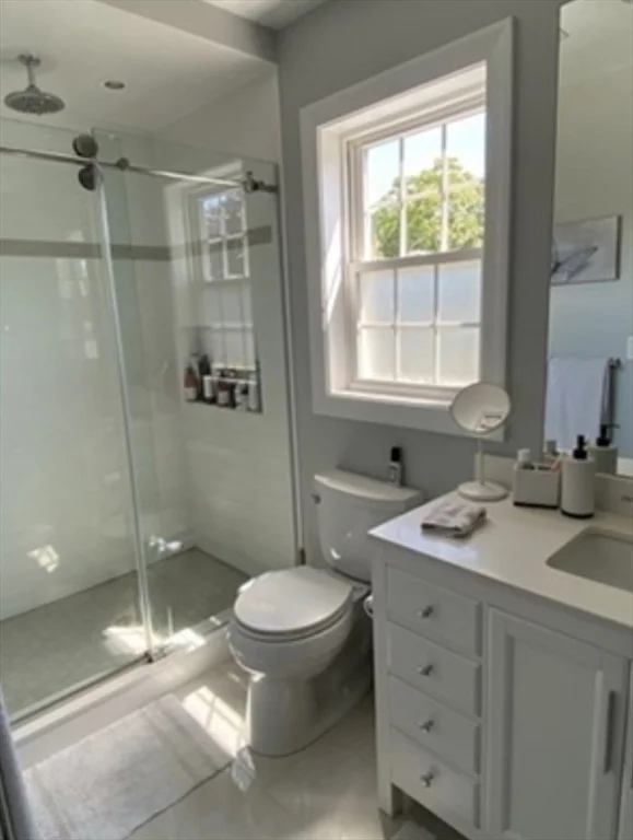 15 Campbell Rd, Arlington
