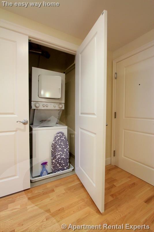 7 Cameron Ave, Davis Square