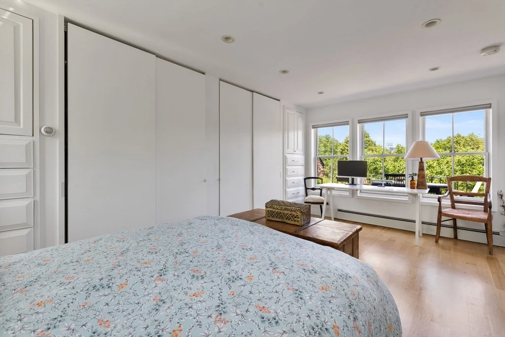 201 West Springfield, South End