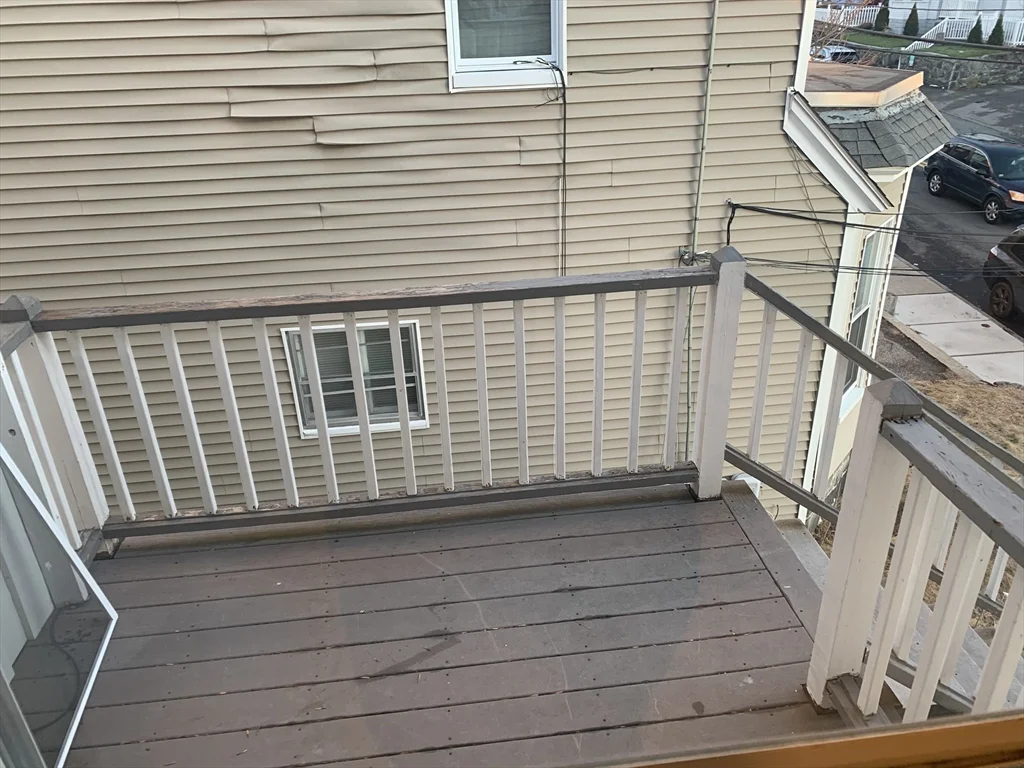 356 E Merrimack, Lowell