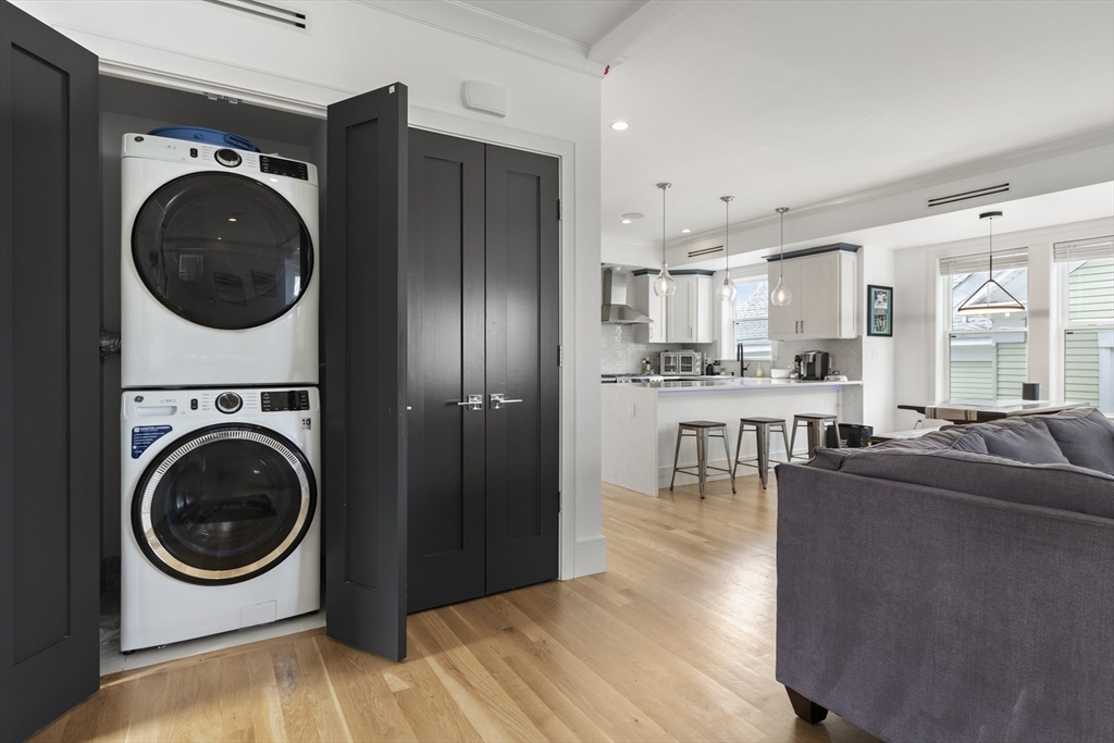 10 Hallet, Dorchester