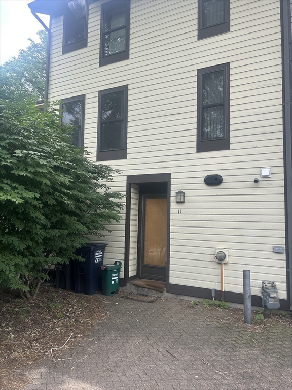 11 Lilac, Wellington-Harrington